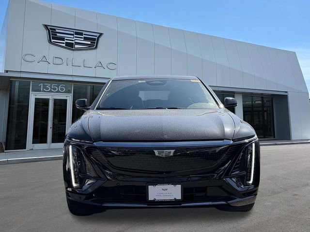 Used 2024 Cadillac LYRIQ Sport 1 with VIN 1GYKPTRK5RZ109616 for sale in Bay Shore, NY