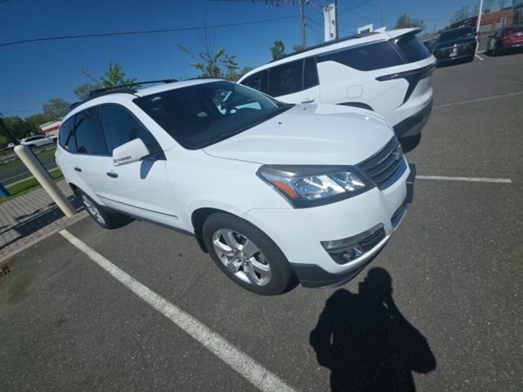 Certified 2017 Chevrolet Traverse Premier SUV