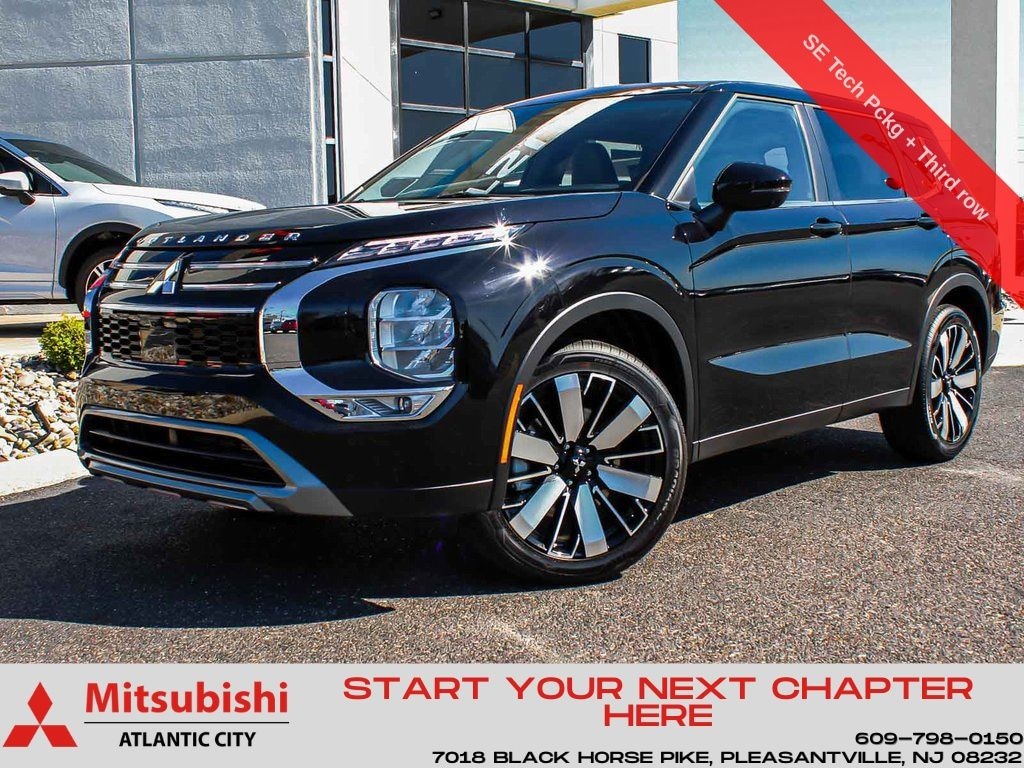 Used 2025 Mitsubishi Outlander SE SUV