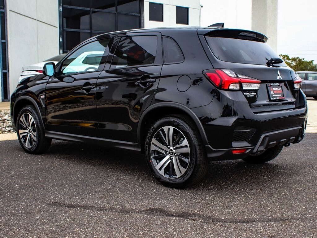 2025 Mitsubishi Outlander Sport ES SE LE photo 2