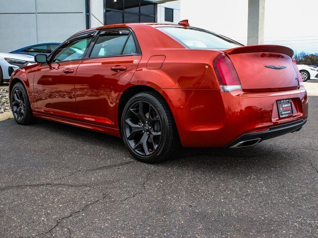 2021 Chrysler 300 S photo 4