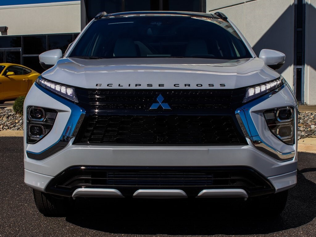 2026 Mitsubishi Eclipse Cross SEL photo 2