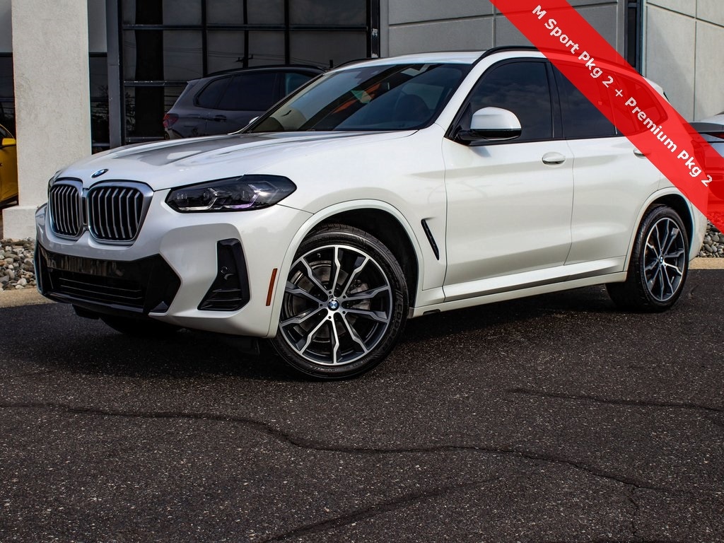 2022 BMW X3 30i's photo