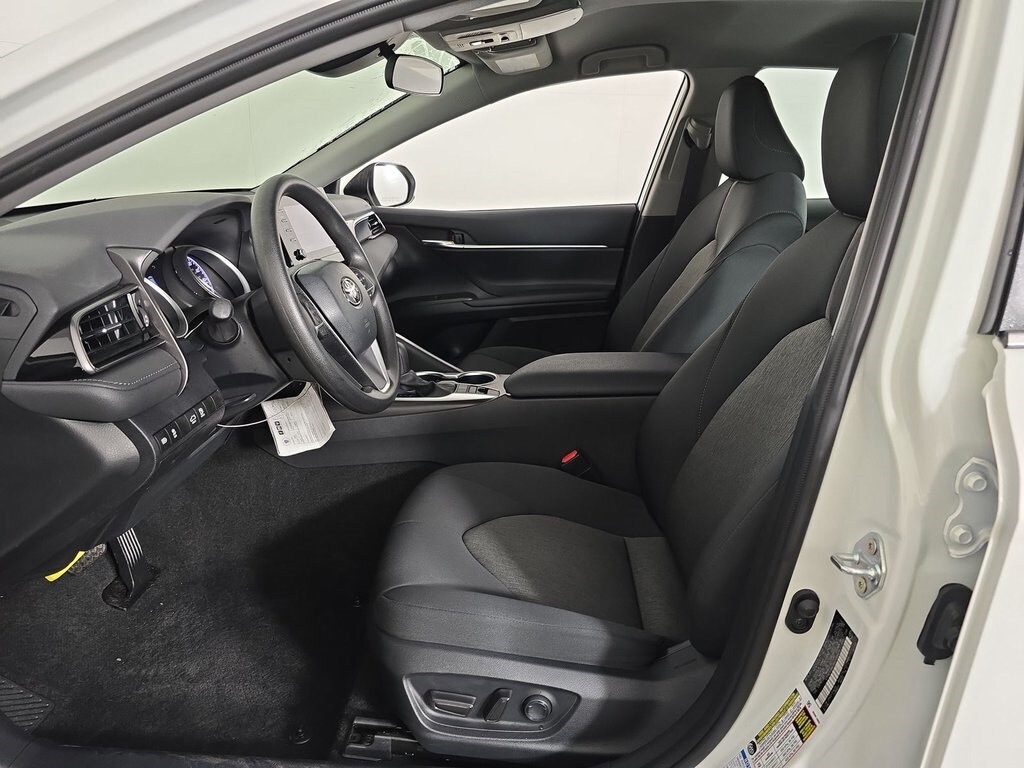 2024 Toyota Camry LE photo 4