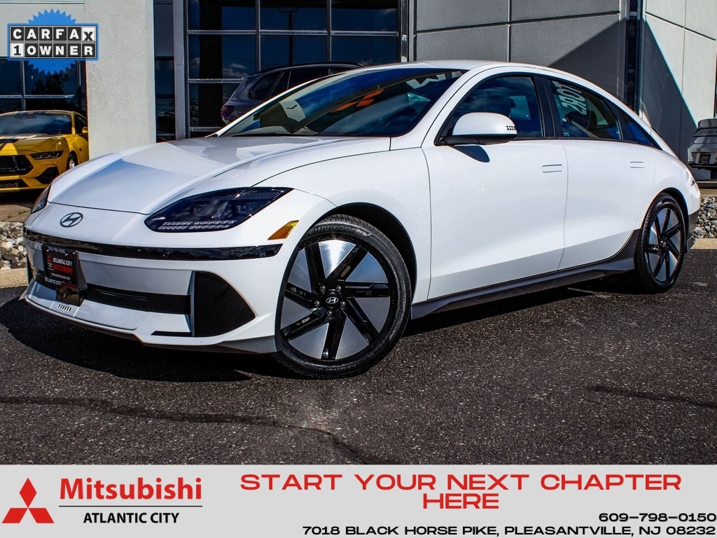 2023 Hyundai IONIQ 6 SE's photo