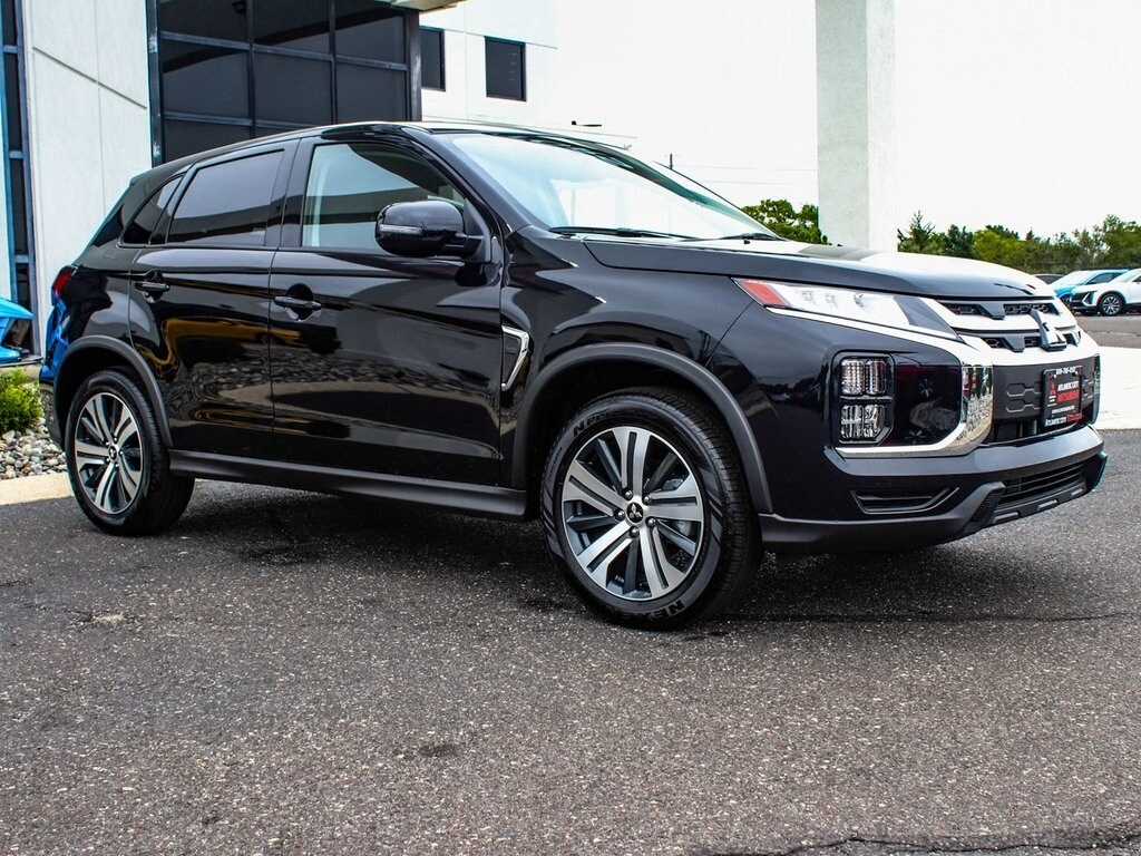 New 2024 Mitsubishi Outlander Sport 2.0 ES SUV