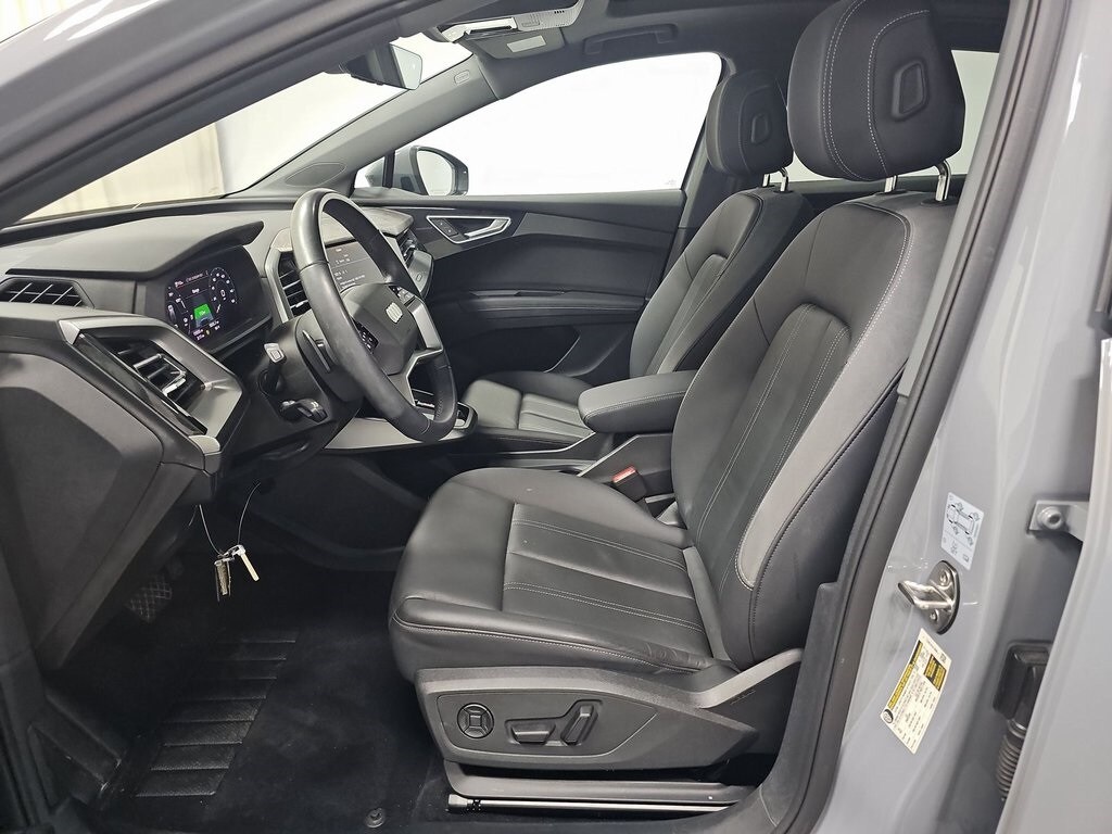 2024 Audi Q4 50 55 E-tron Premium photo 3