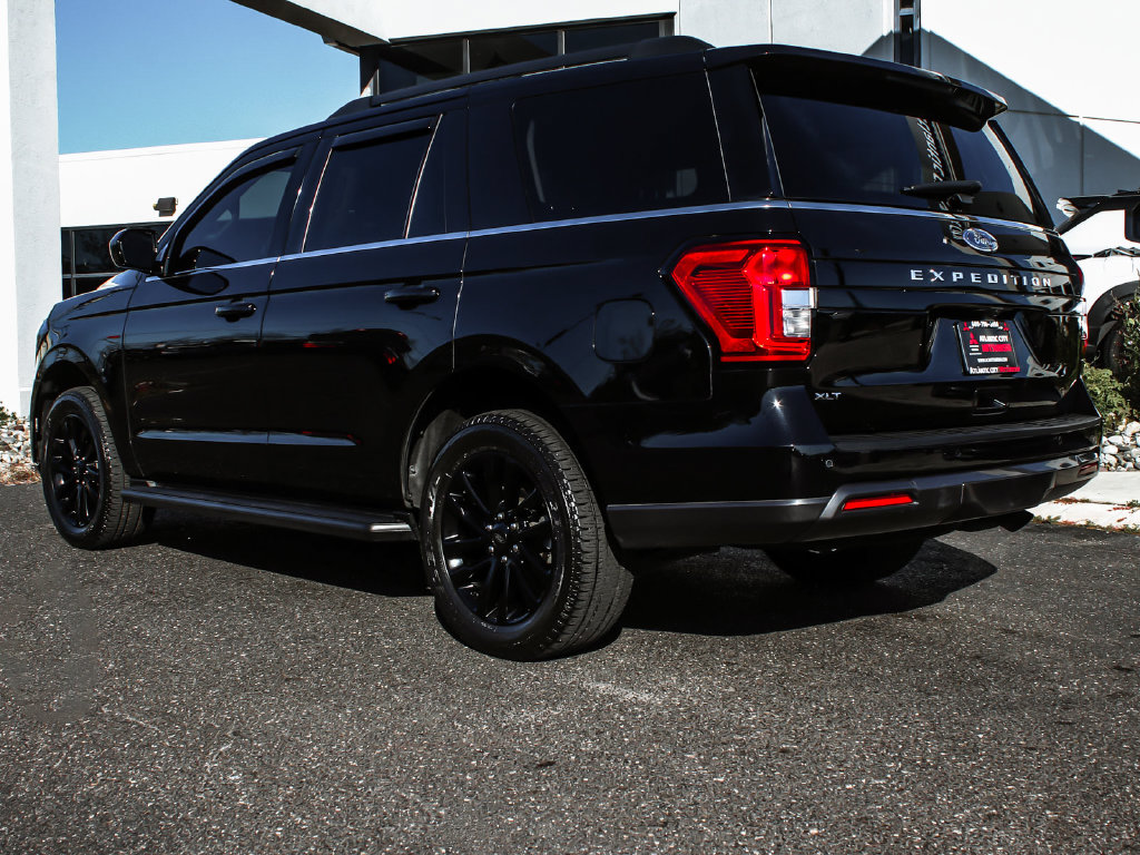 Used 2023 Ford Expedition XLT SUV