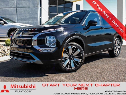 2025 Mitsubishi Outlander SE SUV