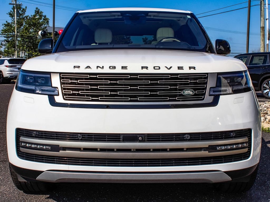 Used 2023 Land Rover Range Rover P400 SE SUV