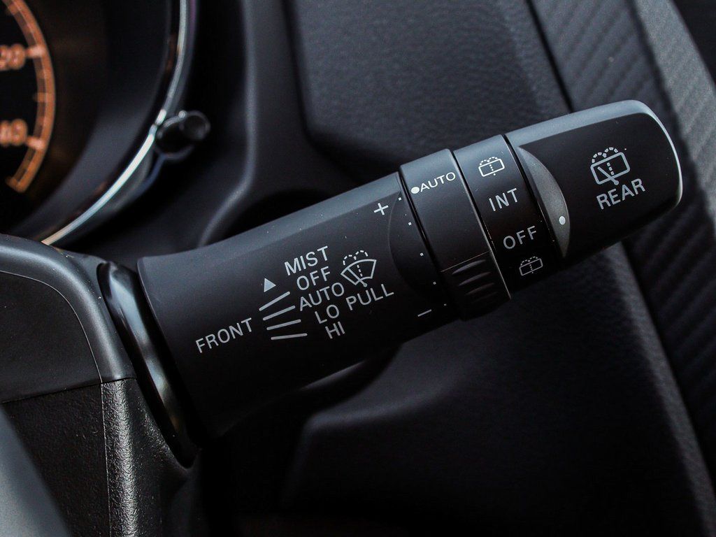 2025 Mitsubishi Outlander Sport ES - Photo 25