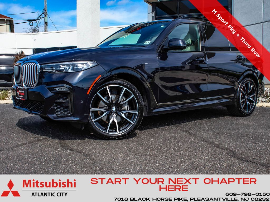 2021 BMW X7 xDrive40i's photo