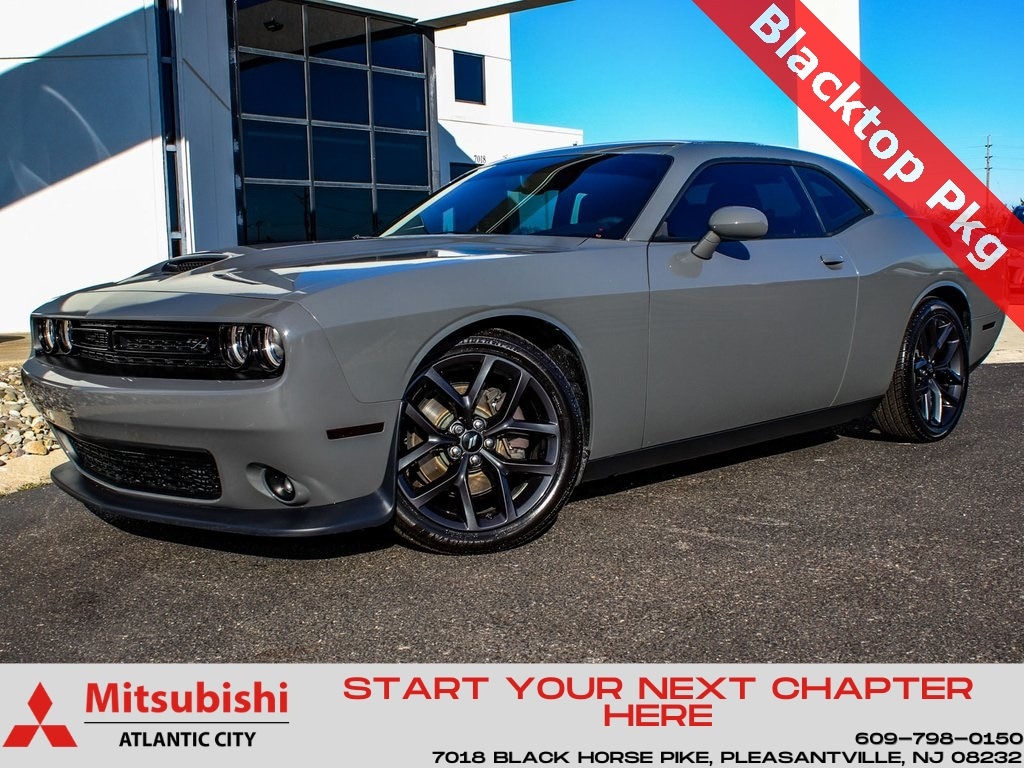 2019 Dodge Challenger R/T's photo