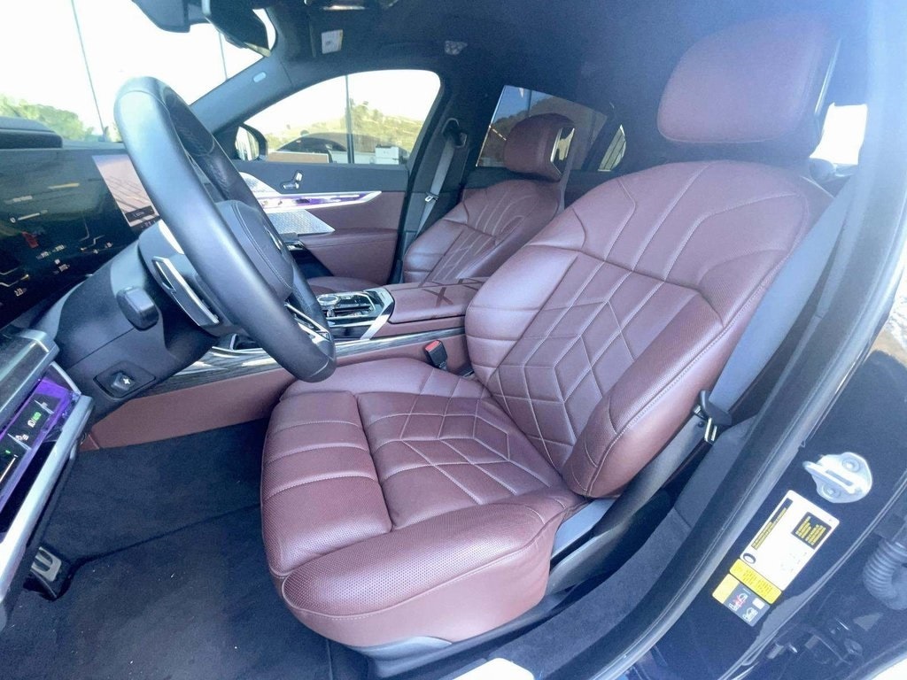 Used 2024 BMW i7 xDrive60 Sedan