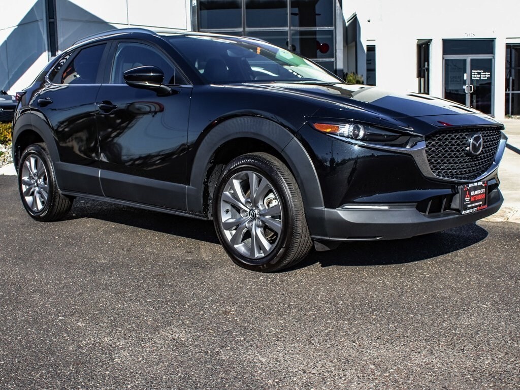 2022 Mazda CX-30 2.5 Select photo 3
