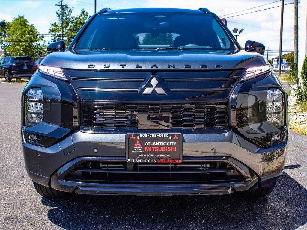 New 2026 Mitsubishi Outlander Black Edition SUV
