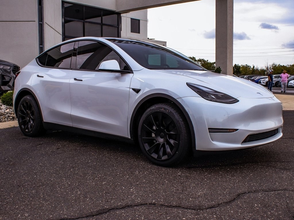 Used 2023 Tesla Model Y Long Range SUV