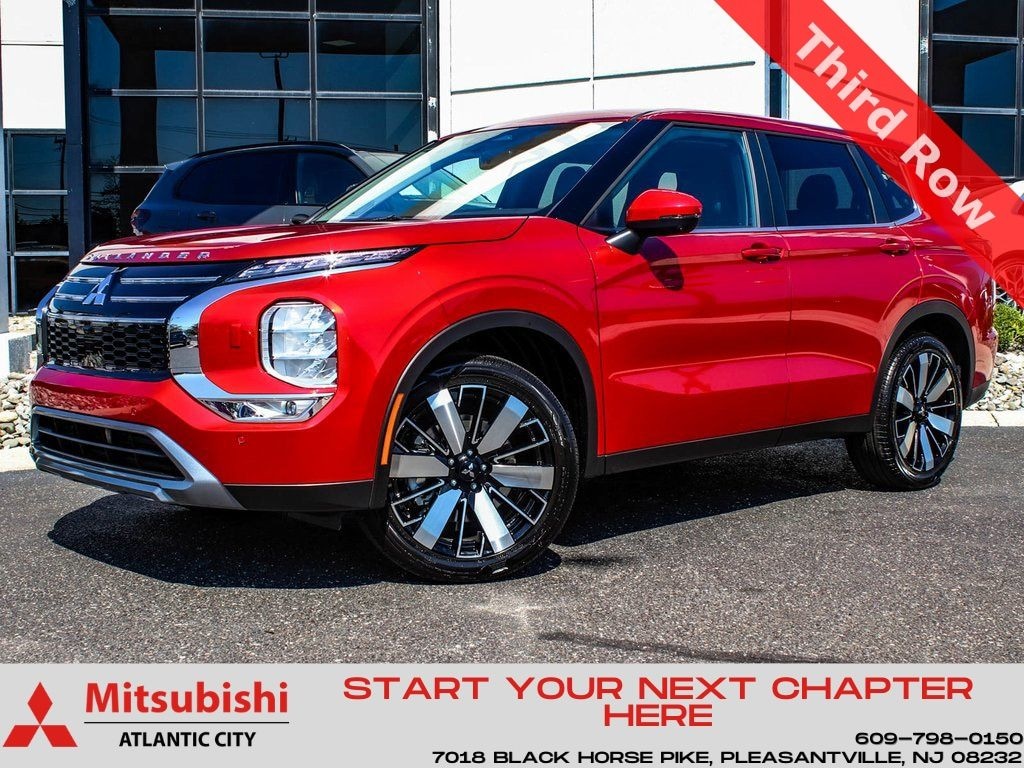 New 2025 Mitsubishi Outlander SE SUV