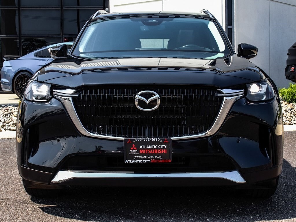 2024 Mazda CX-90 Premium photo 2