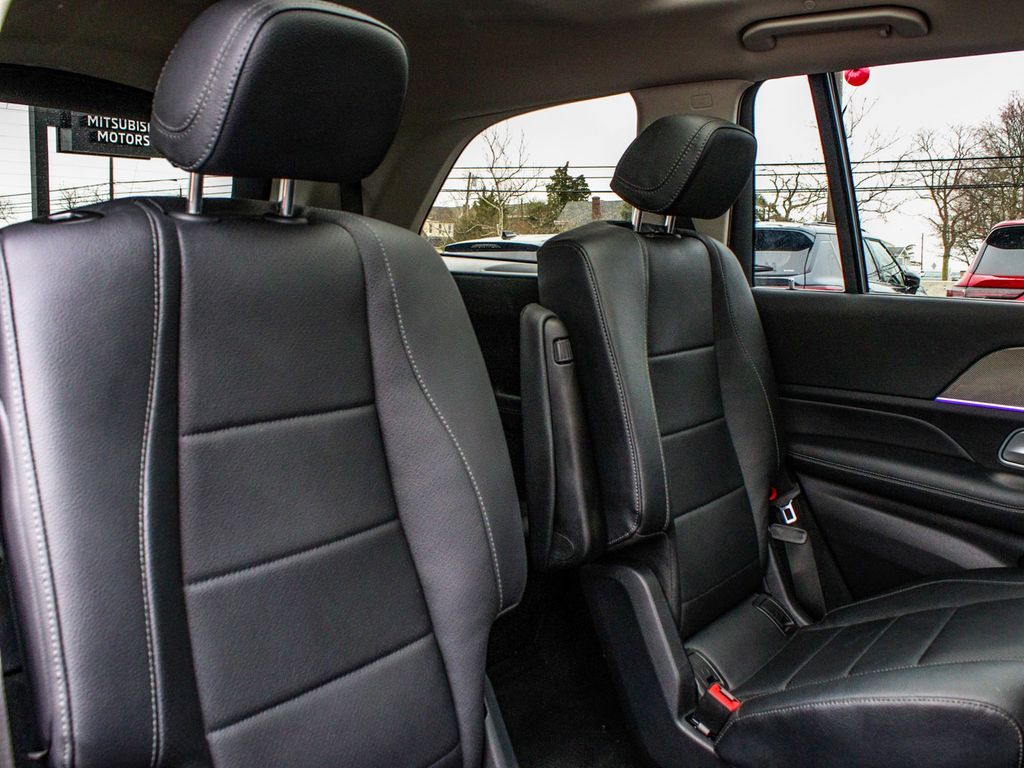 2022 Mercedes-Benz GLS GLS450 - Photo 43