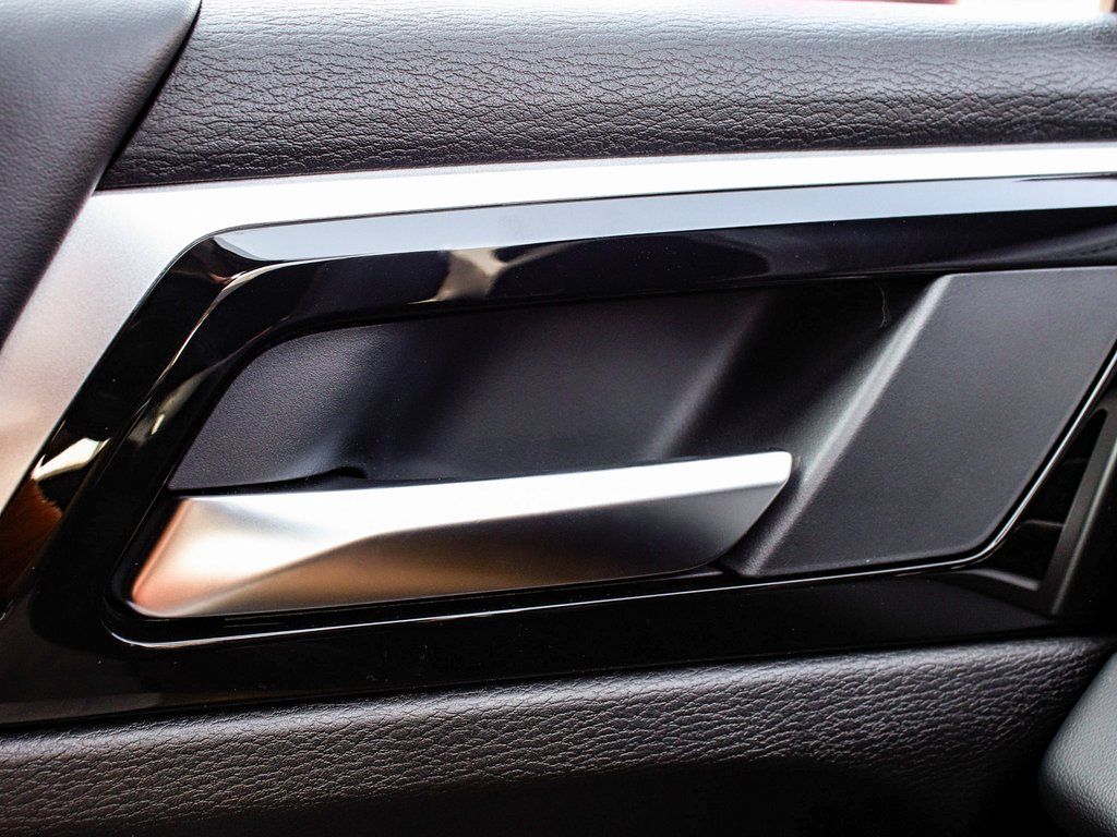 2025 Mitsubishi Outlander SE - Photo 9