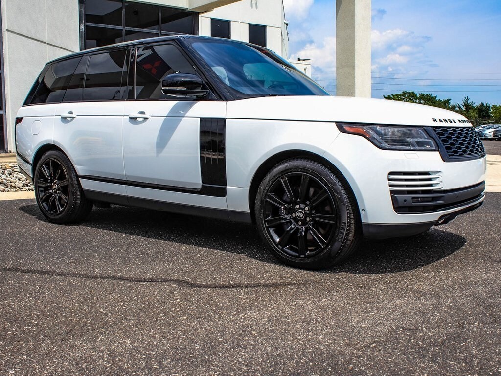 2022 Land Rover Range Rover P525 HSE HSE Westminster Edition photo 3
