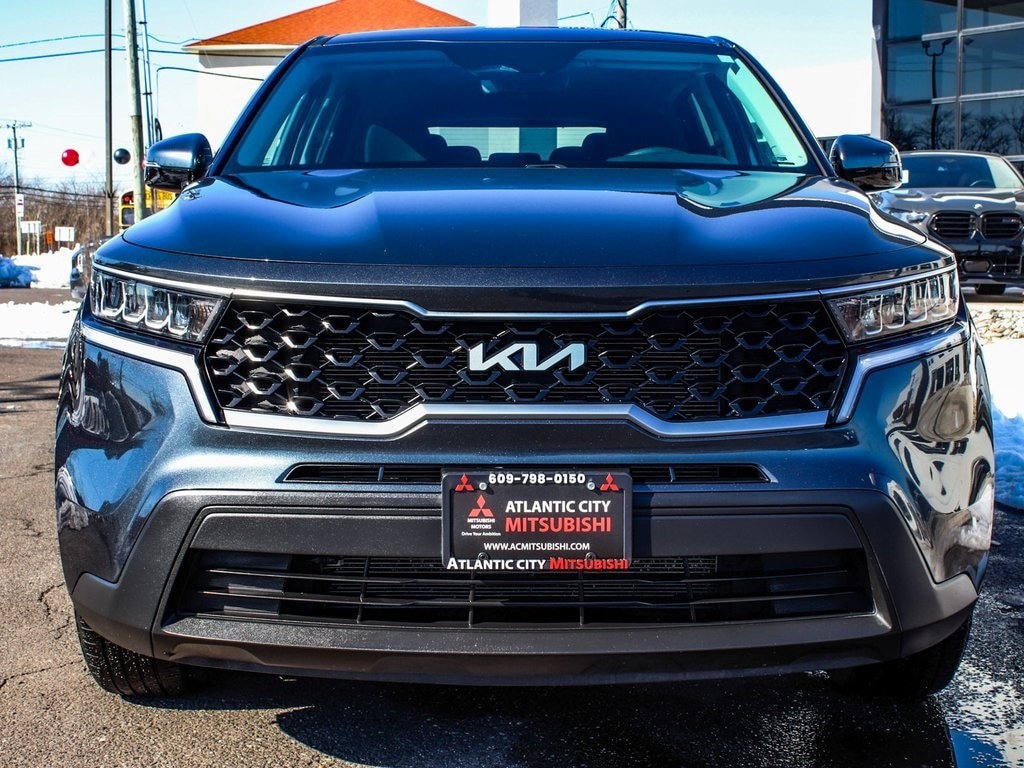 Used 2023 Kia Sorento LX SUV