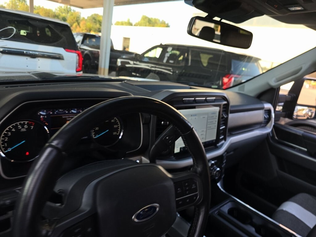 2021 Ford F-150 XLT photo 3