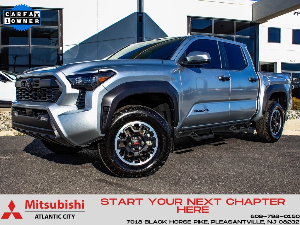 2024 Toyota Tacoma TRD Off Road's photo