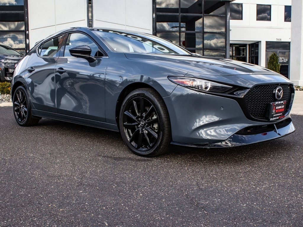 Used 2022 Mazda Mazda3 Premium Plus Package Hatchback