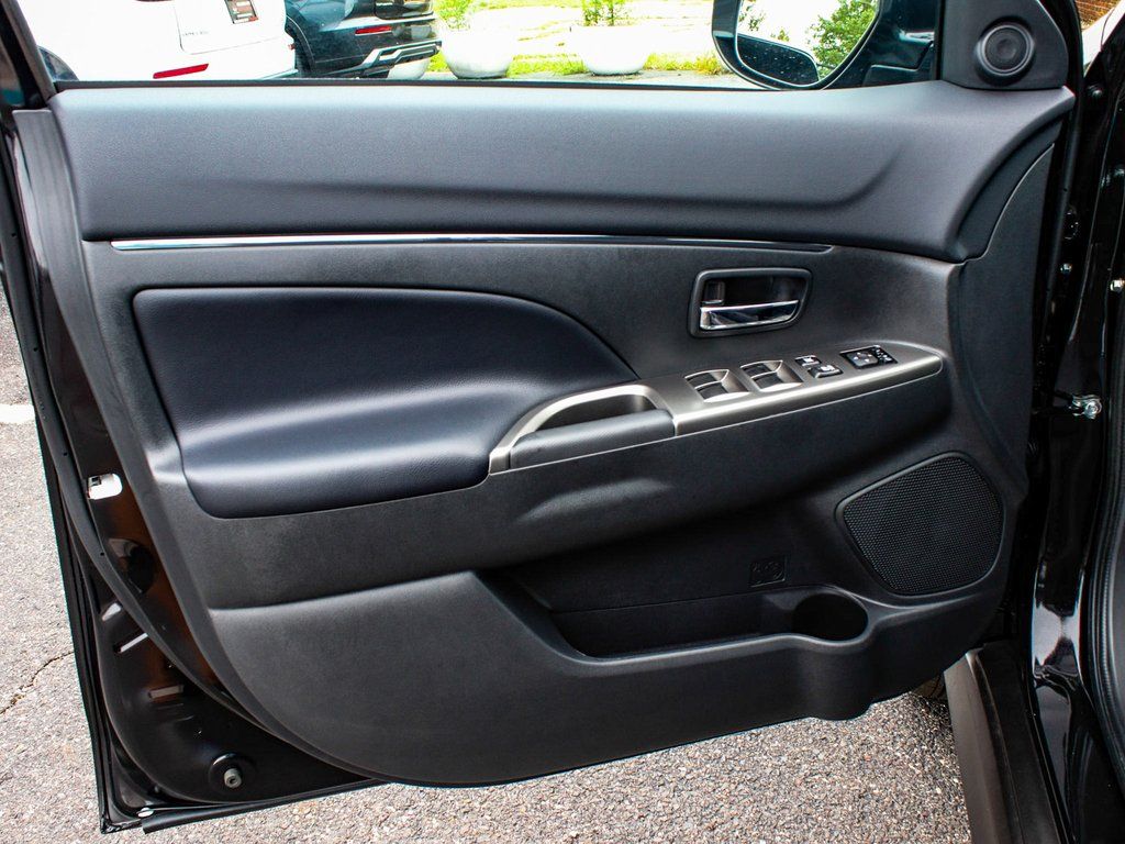 2024 Mitsubishi Outlander Sport SE - Photo 8