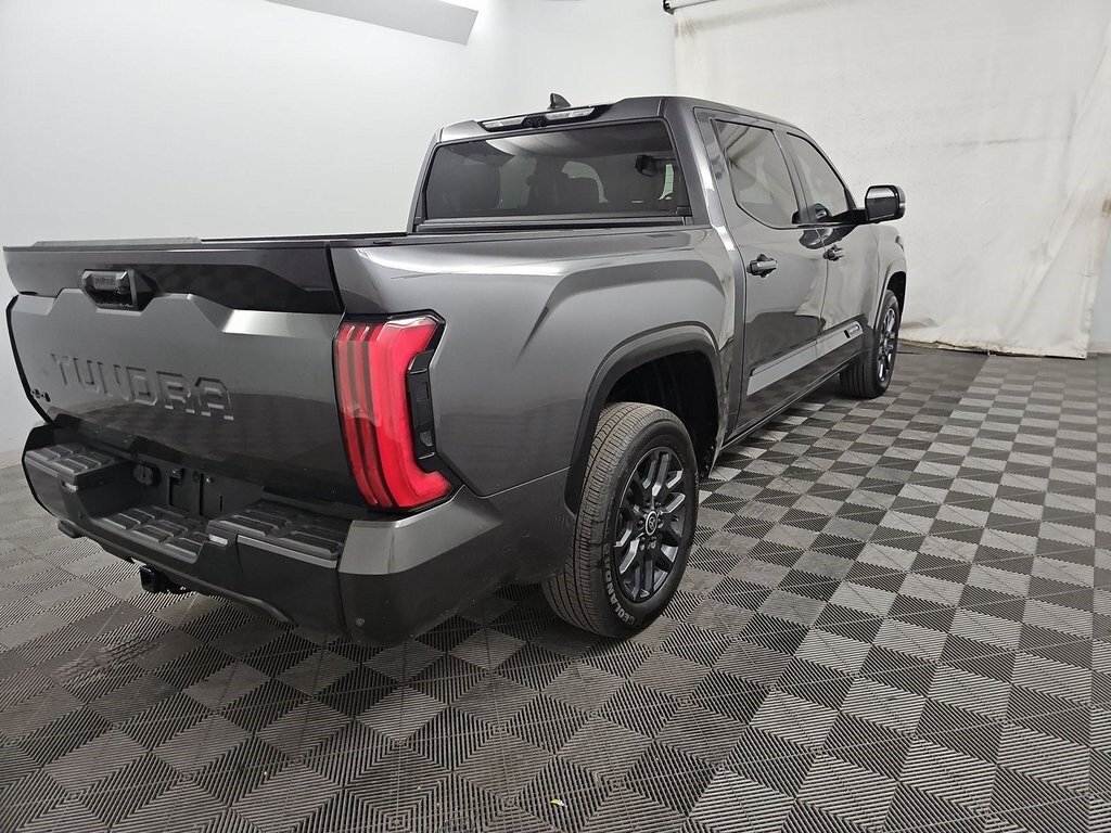 2024 Toyota Tundra Platinum photo 2