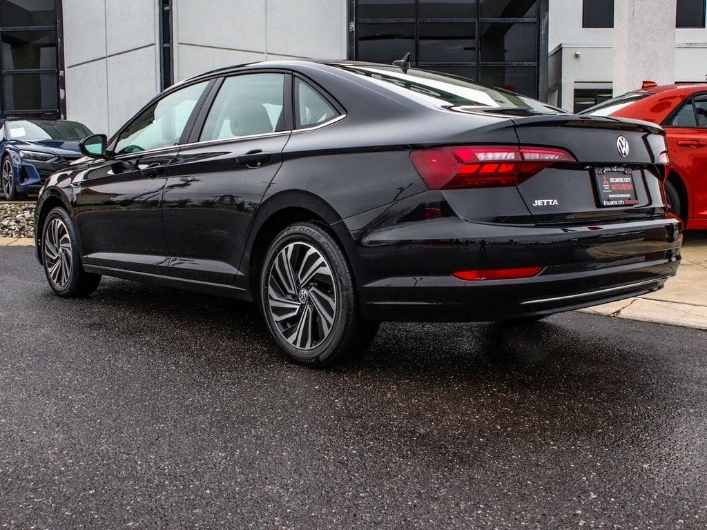 Used 2021 Volkswagen Jetta 1.4T SEL Sedan