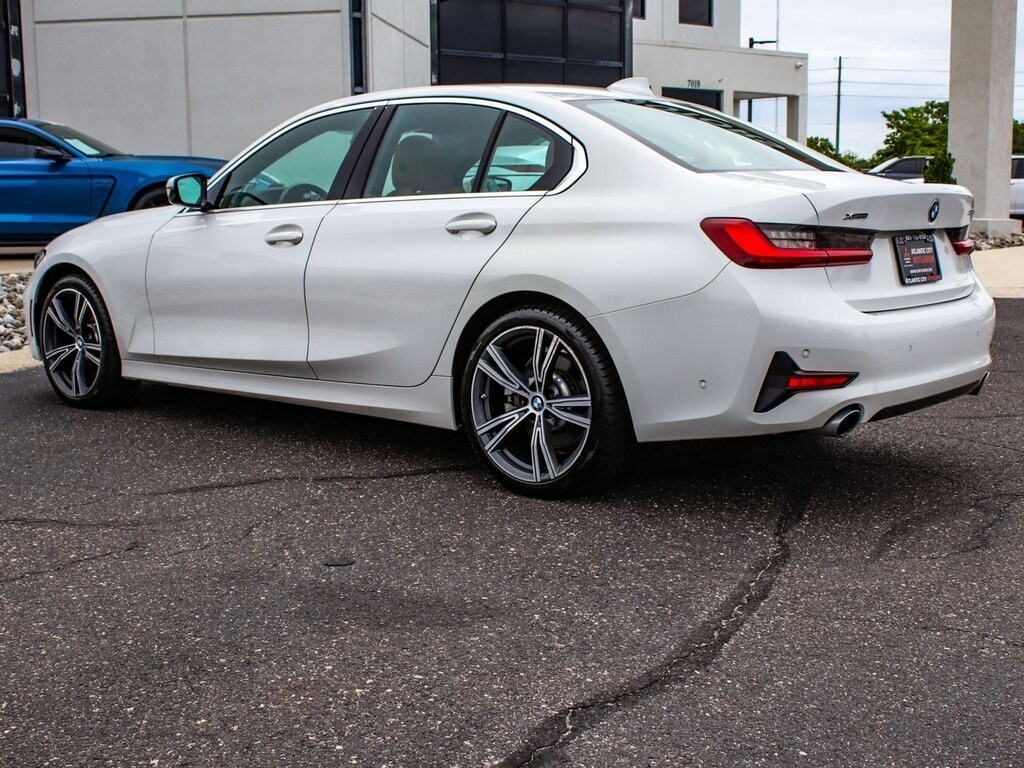 2022 Bmw 330i xDrive Sedan photo 4