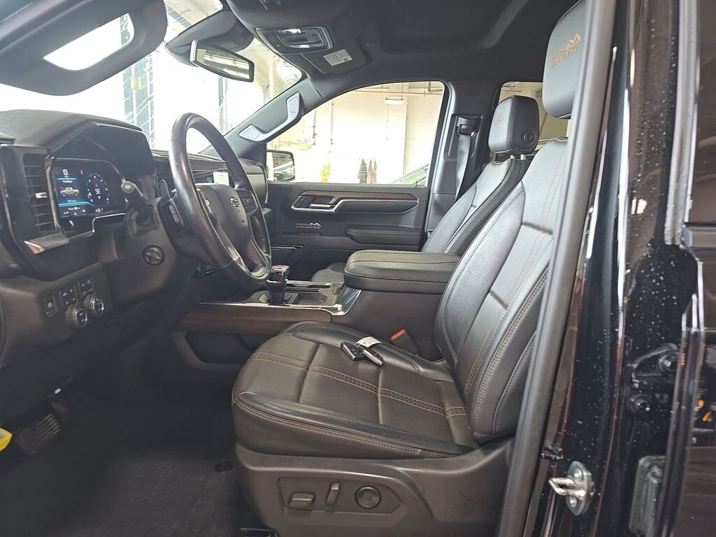 Used 2024 Chevrolet Silverado 1500 High Country Truck Crew Cab