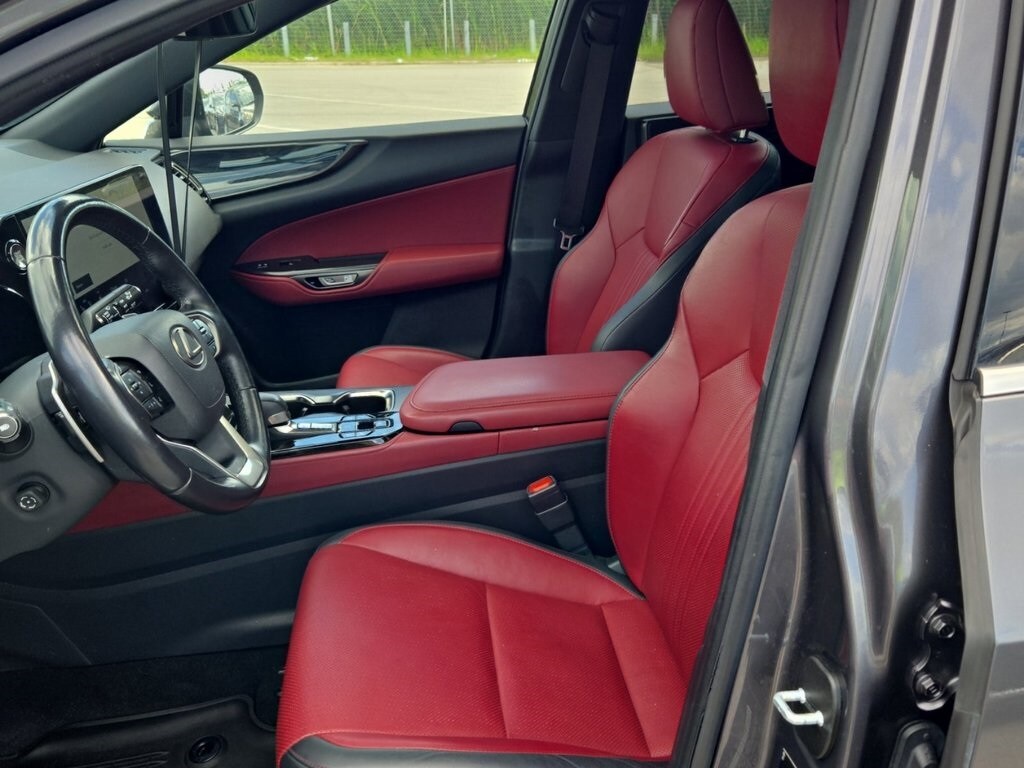 2022 Lexus NX 350 Premium photo 4