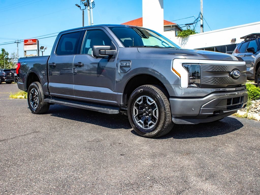 Used 2023 Ford F-150 Lightning Truck SuperCrew Cab