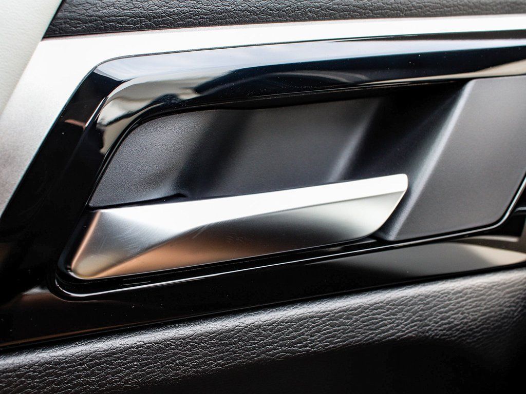 2025 Mitsubishi Outlander SE - Photo 9