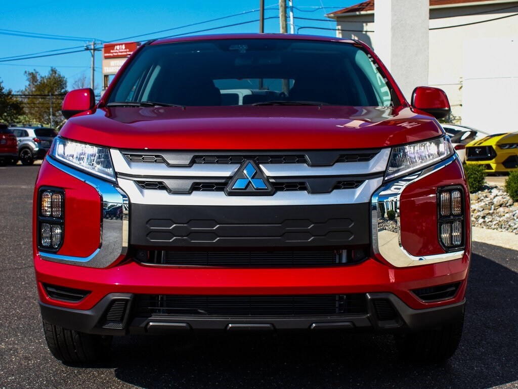 2025 Mitsubishi Outlander Sport ES SE LE photo 2
