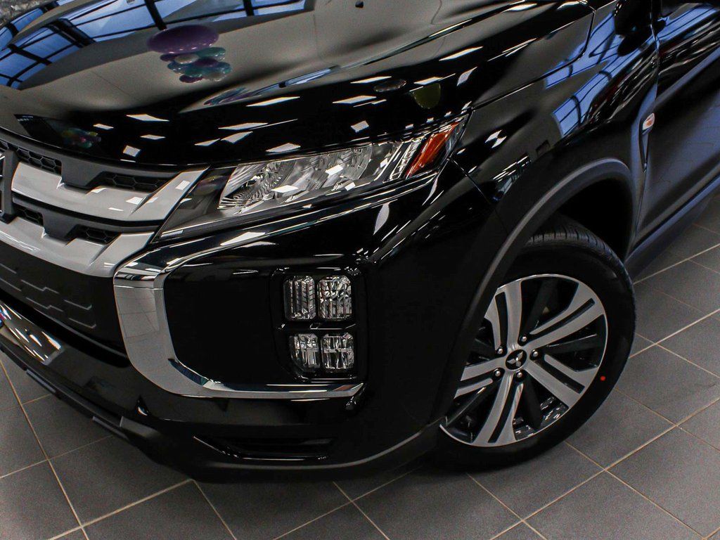 2025 Mitsubishi Outlander Sport ES - Photo 44