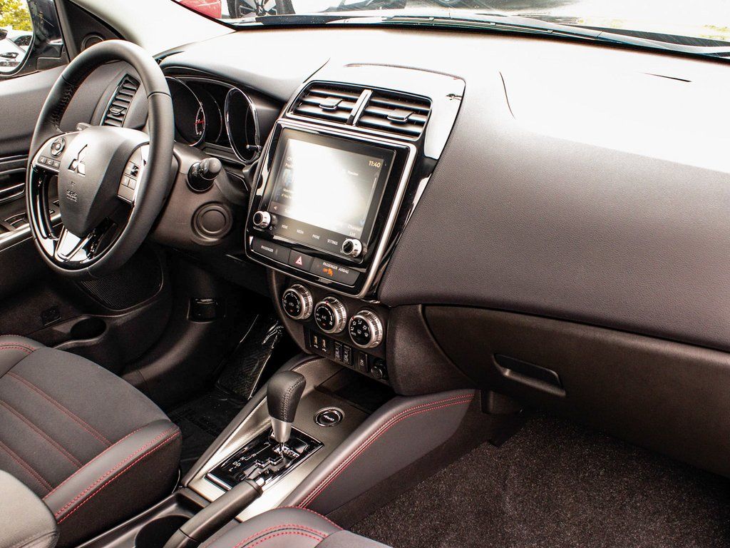 2024 Mitsubishi Outlander Sport SE - Photo 41