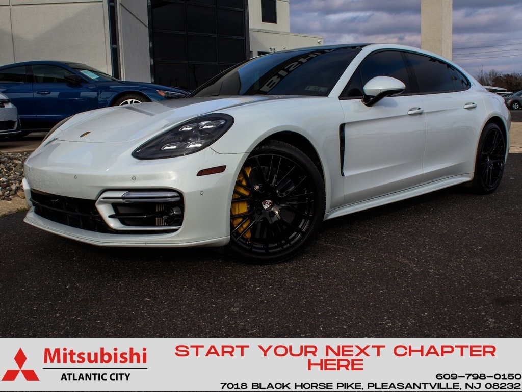2021 Porsche Panamera Turbo S Executive's photo