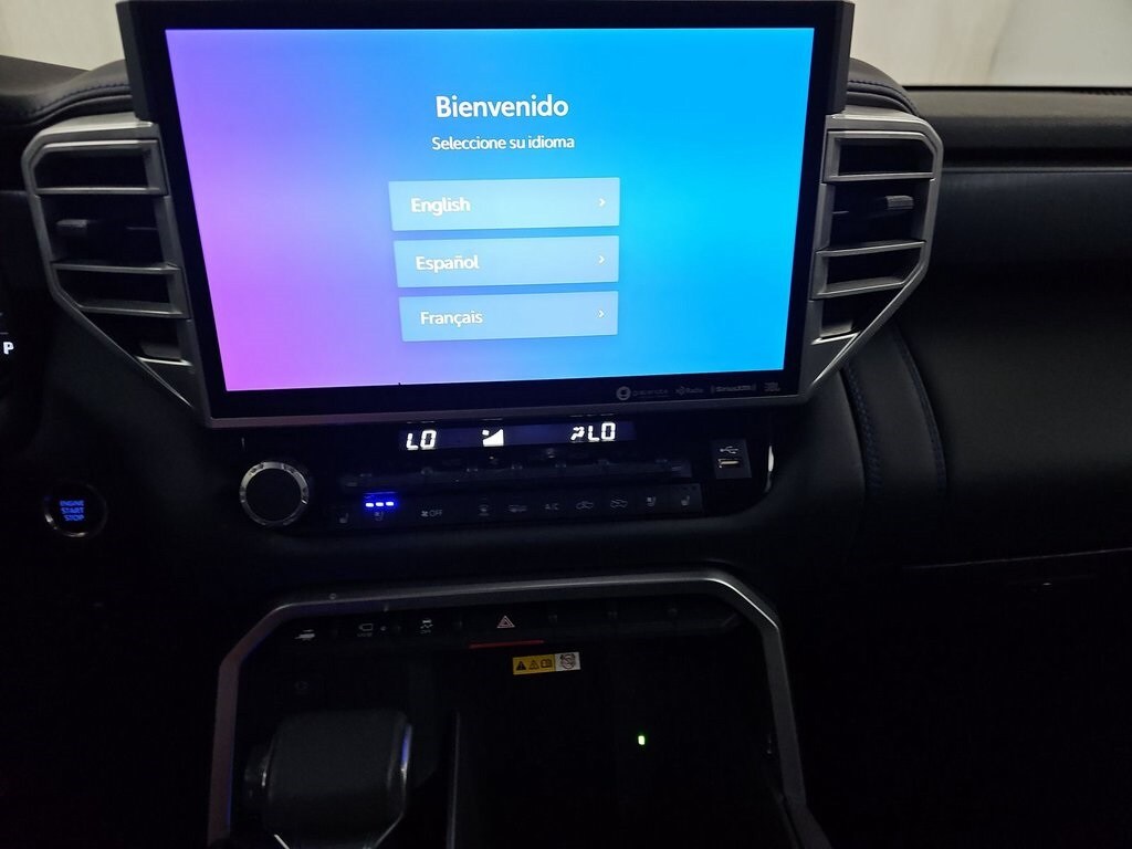 2024 Toyota Tundra Platinum photo 3