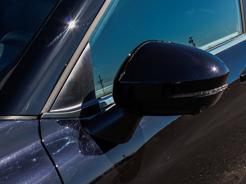 2025 Mitsubishi Outlander SE - Photo 50