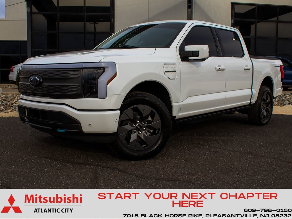 2023 Ford F-150 Lightning Lariat's photo