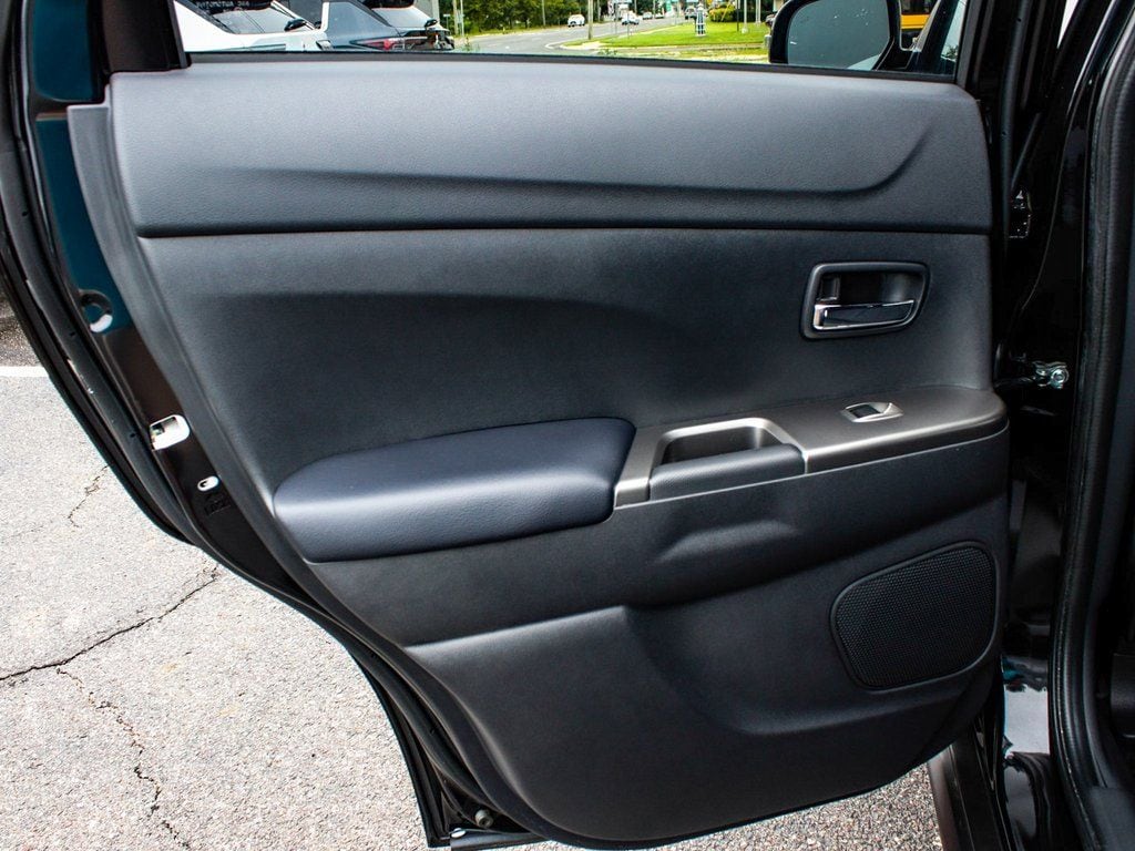2024 Mitsubishi Outlander Sport SE - Photo 11
