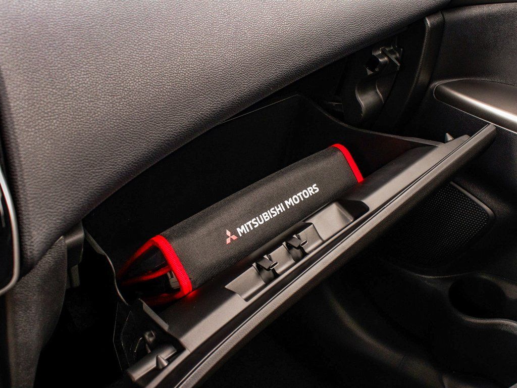 2024 Mitsubishi Outlander Sport SE - Photo 18