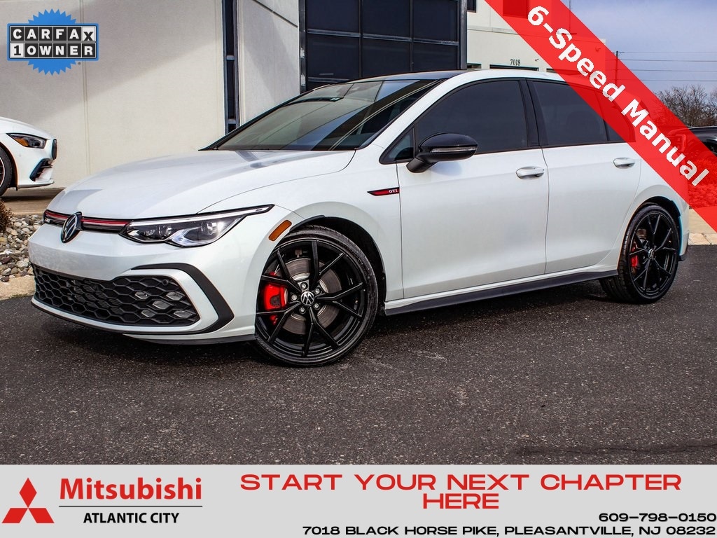 2024 Volkswagen Golf GTI SE