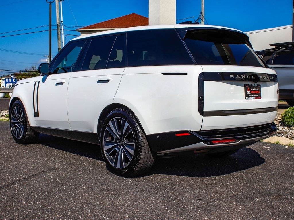 Used 2023 Land Rover Range Rover P400 SE SUV