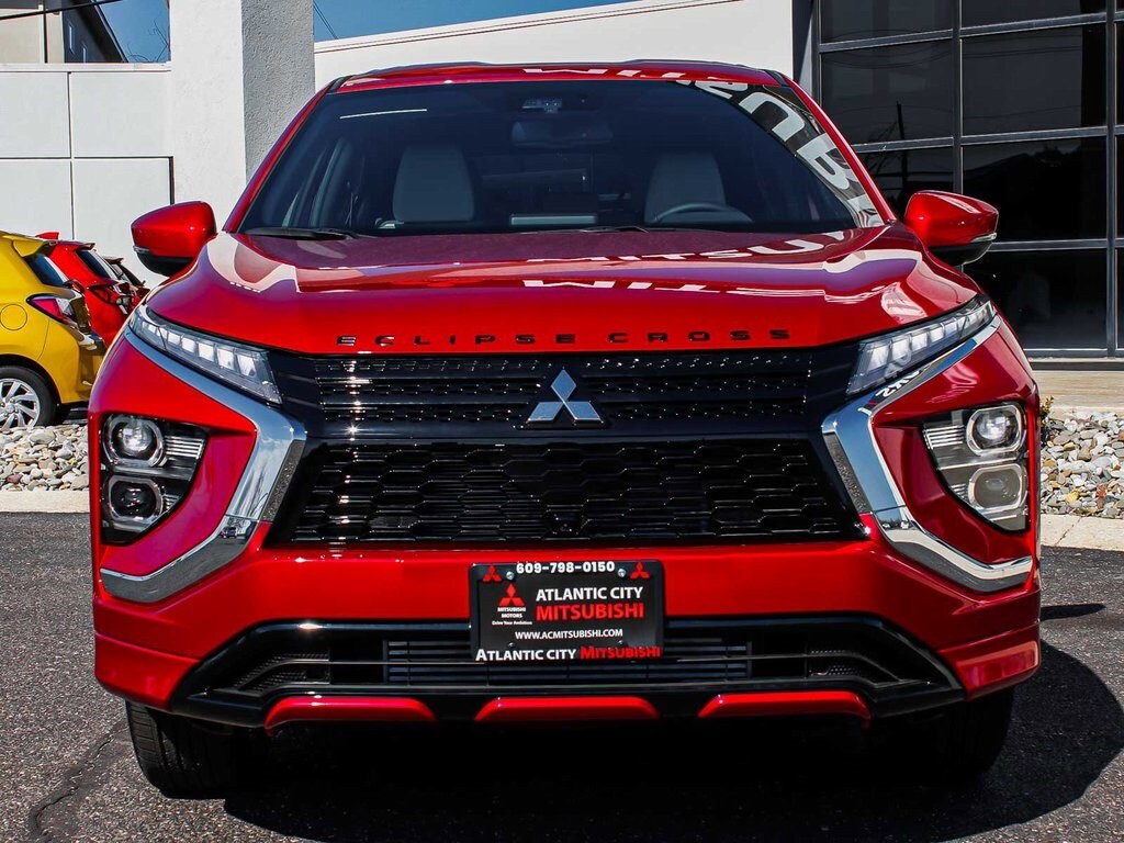 2025 Mitsubishi Eclipse Cross SEL photo 2
